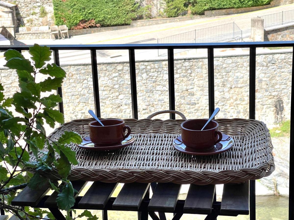 Apartamento Colgante Al Rio Con Vistas Al Puente Camprodon Exterior photo