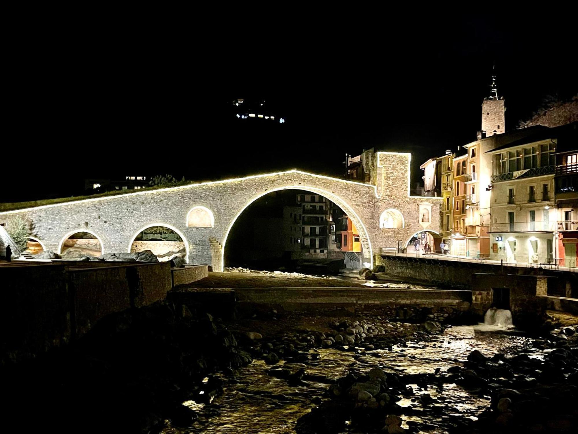 Apartamento Colgante Al Rio Con Vistas Al Puente Camprodon Exterior photo